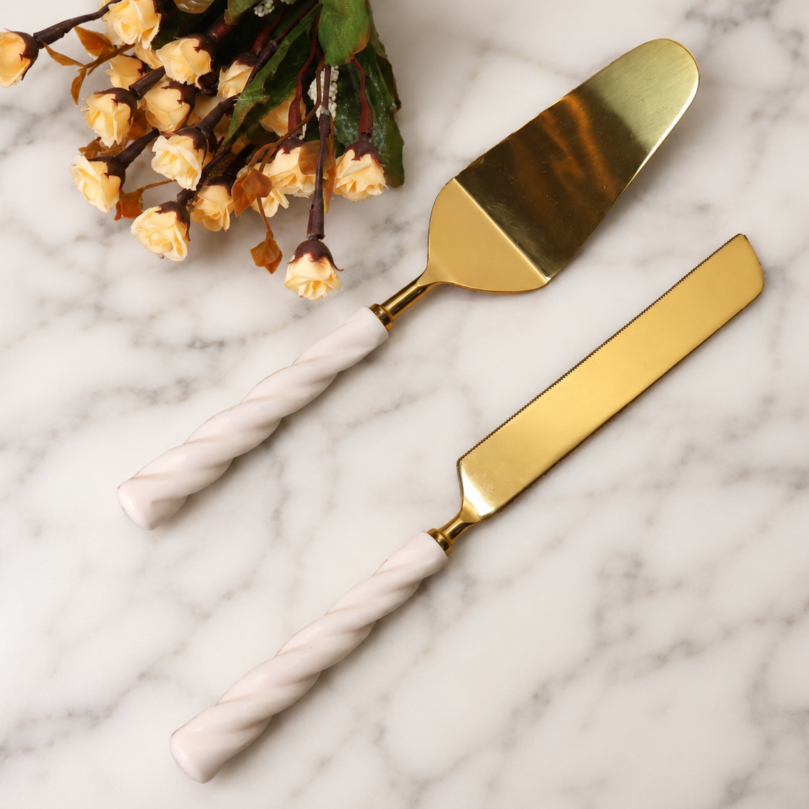 Ivory Twist Cake Serving Set