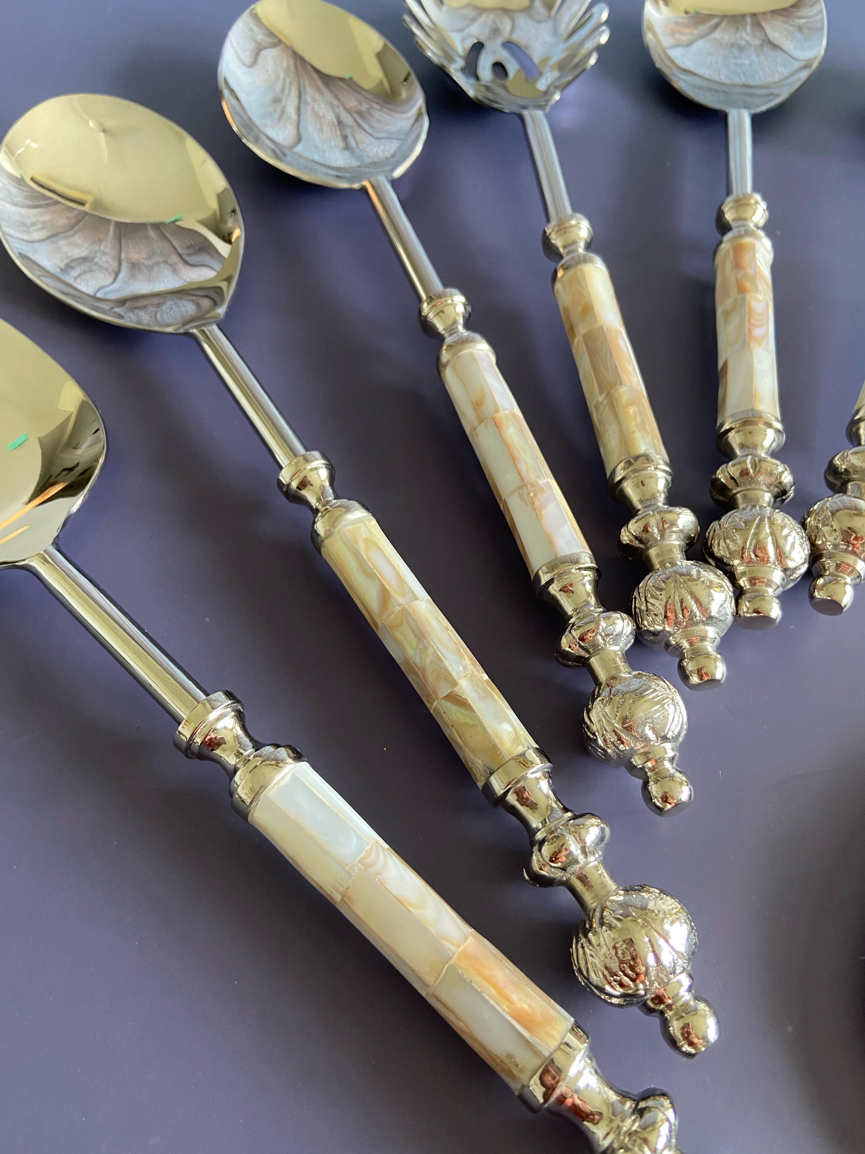 Elegance Pearl Serving Spoon Set