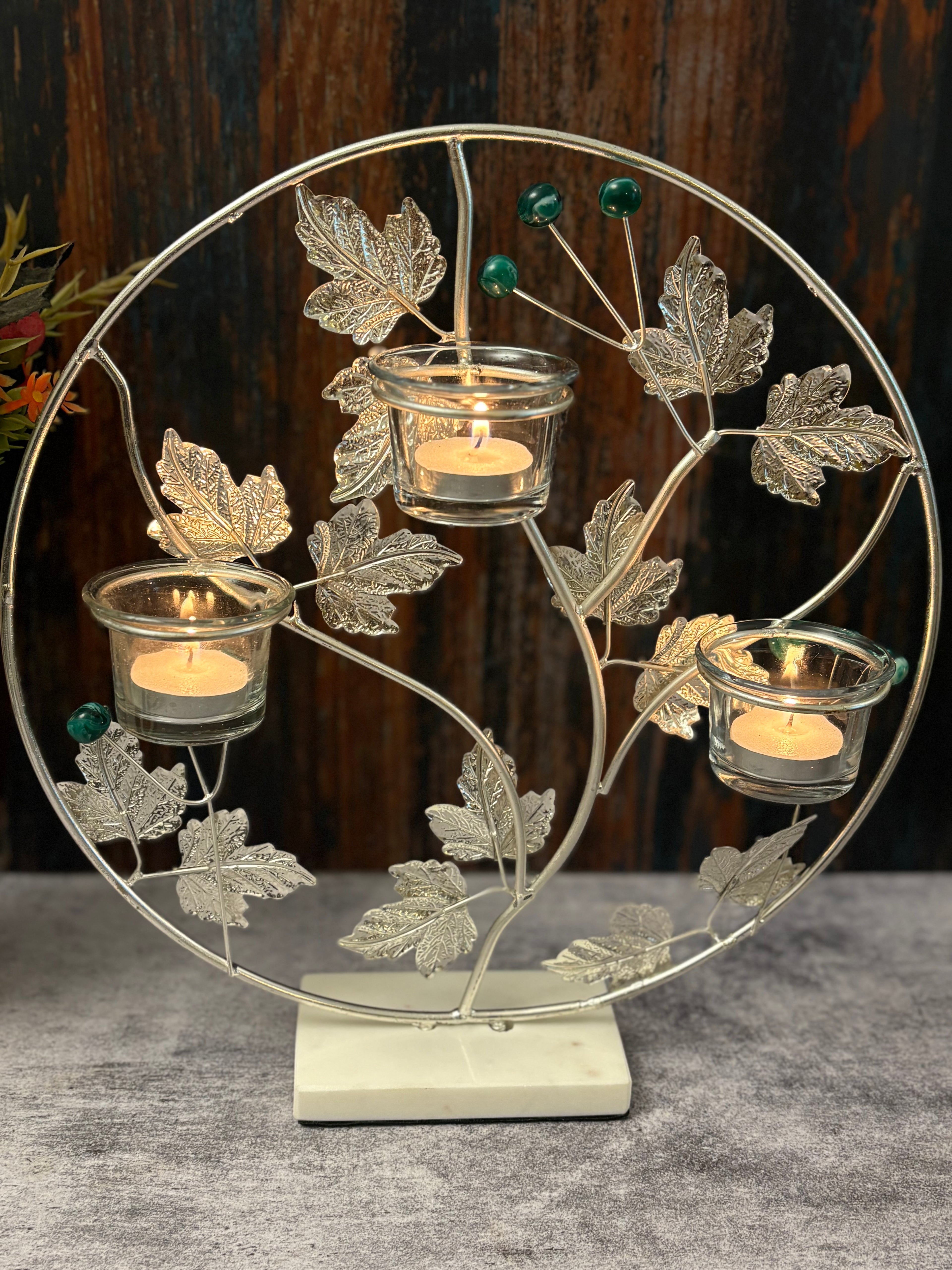 Silver Leaf Metal Tlight Holder